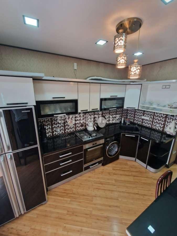 Satılır, yeni tikili, 3 otaqlı, 98 m², Bakı, Yasamal r, Yeni Yasamal q, İnşaatçılar m.