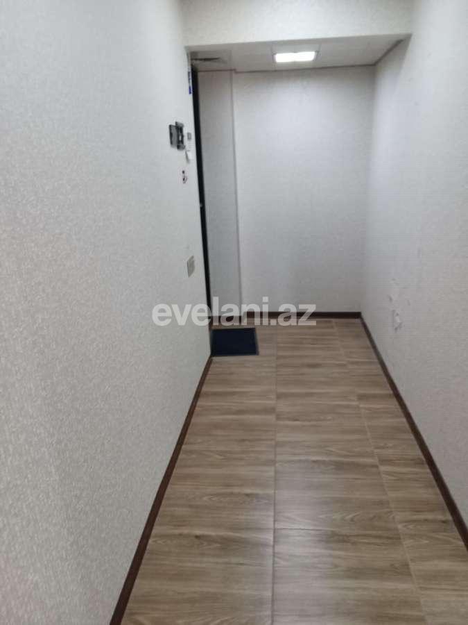 Satılır, köhnə tikili, 3 otaqlı, 50 m², Bakı, Nizami r, Xalqlar Dostluğu m.