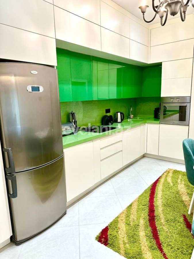 Kirayə verilir, yeni tikili, 3 otaqlı, 125 m², Bakı, Nəsimi r, 28 may m.