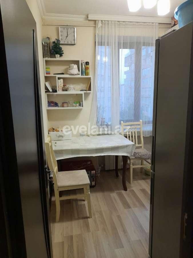 Satılır, köhnə tikili, 2 otaqlı, 43 m², Bakı, Yasamal r, İnşaatçılar m.