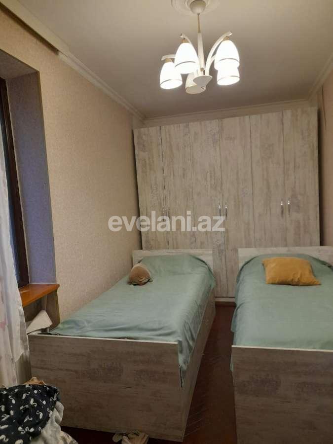 Satılır, köhnə tikili, 2 otaqlı, 43 m², Bakı, Yasamal r, İnşaatçılar m.