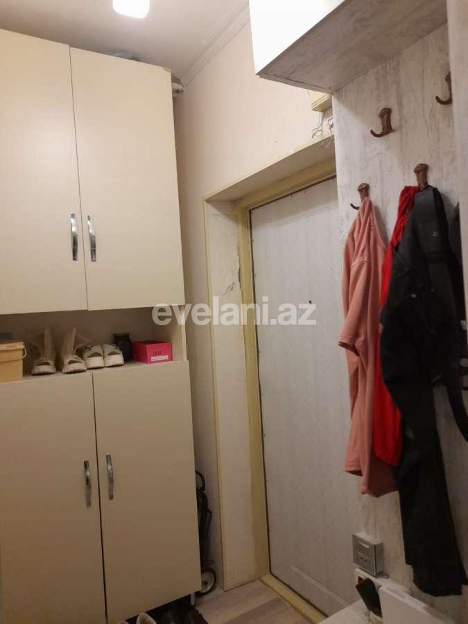 Satılır, köhnə tikili, 2 otaqlı, 43 m², Bakı, Yasamal r, İnşaatçılar m.