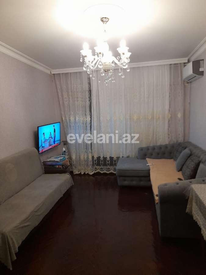 Satılır, köhnə tikili, 2 otaqlı, 43 m², Bakı, Yasamal r, İnşaatçılar m.