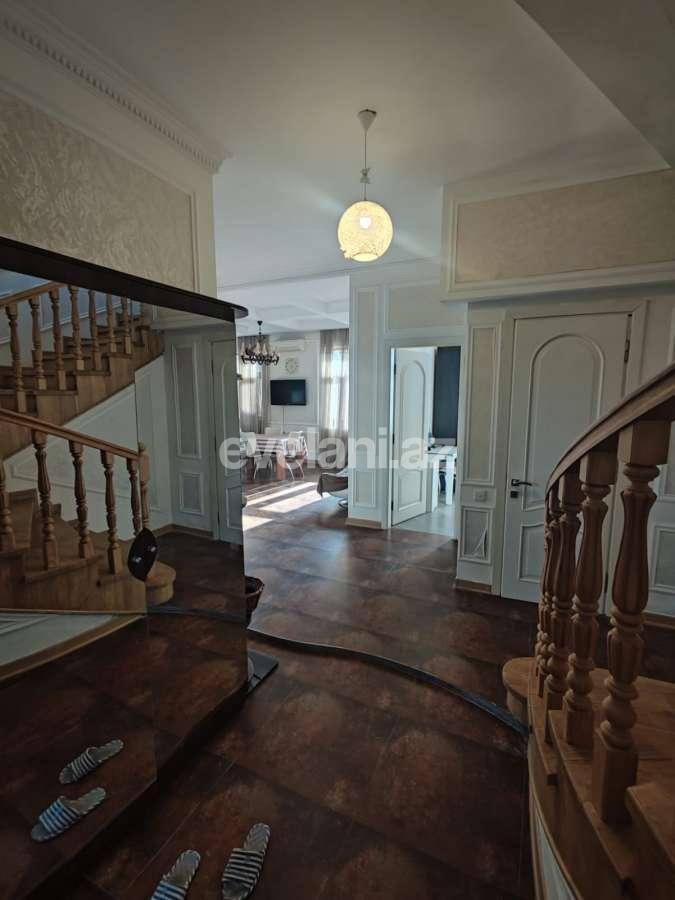 Satılır, villa, 6 otaqlı, 240 m², Bakı, Səbail r, Badamdar q.