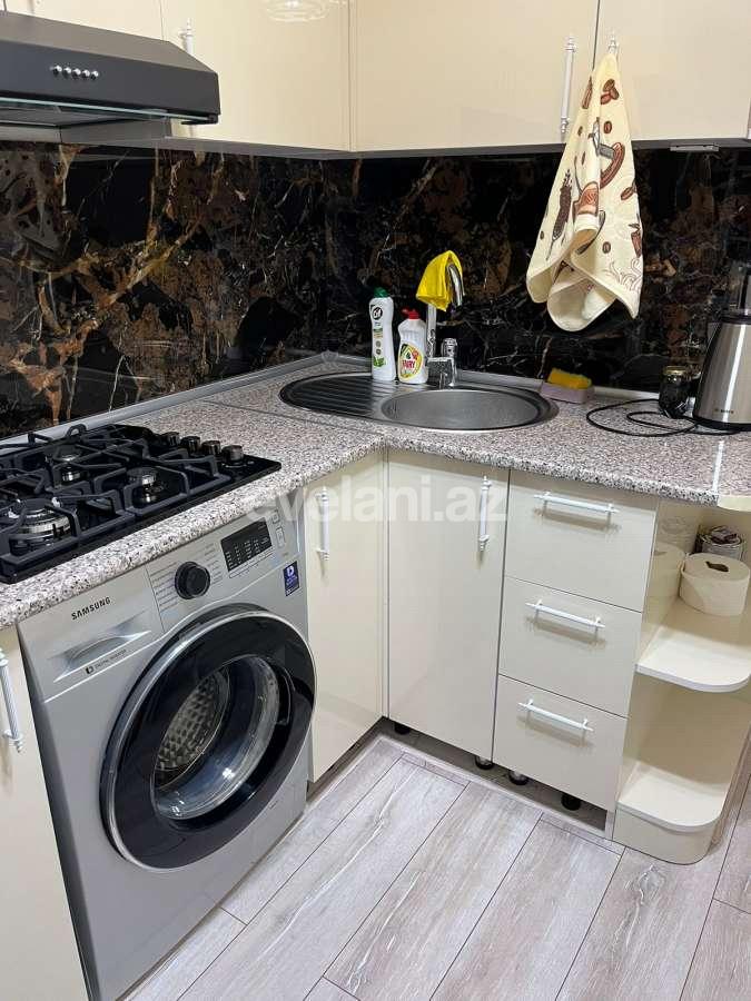 Сдаётся, вторичка, 2-комнаты, 50 m², Баку, Хатаинский r, Шах Исмаил Хатаи m.