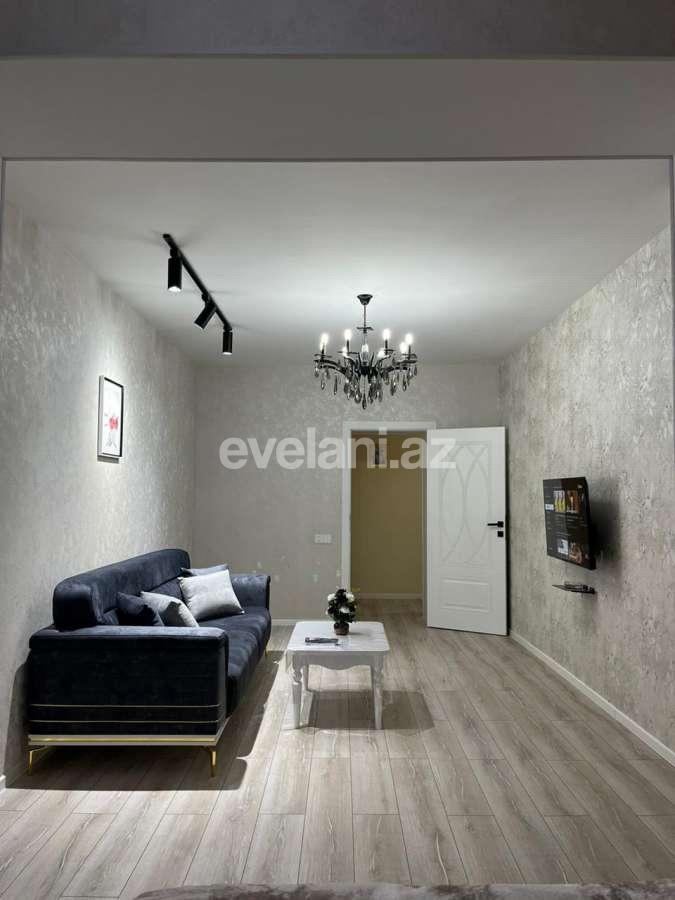 Сдаётся, вторичка, 2-комнаты, 50 m², Баку, Хатаинский r, Шах Исмаил Хатаи m.