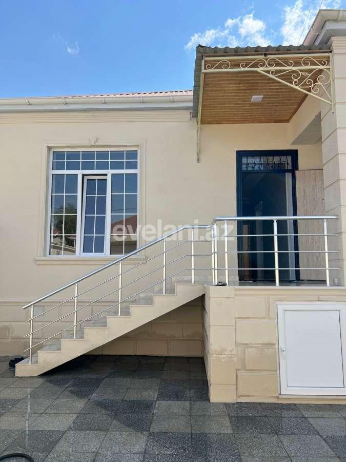 Satılır, həyət evi / bağ, 4 otaqlı, 145 m², Bakı, Binəqədi r, Binəqədi q.