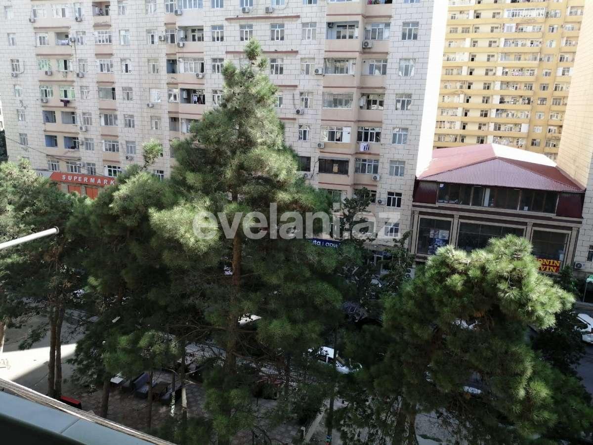 Satılır, köhnə tikili, 3 otaqlı, 60 m², Bakı, Xətai r, Həzi Aslanov m.