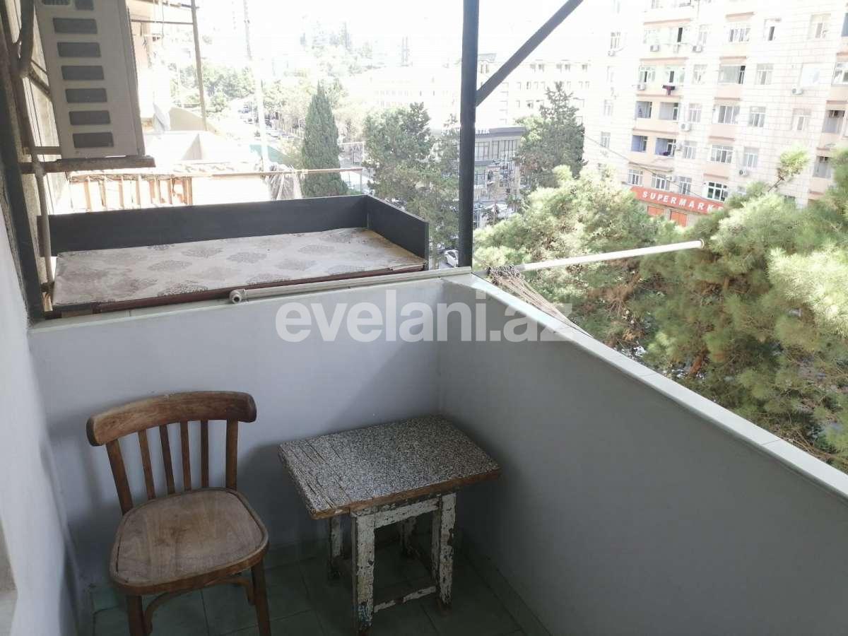 Satılır, köhnə tikili, 3 otaqlı, 60 m², Bakı, Xətai r, Həzi Aslanov m.