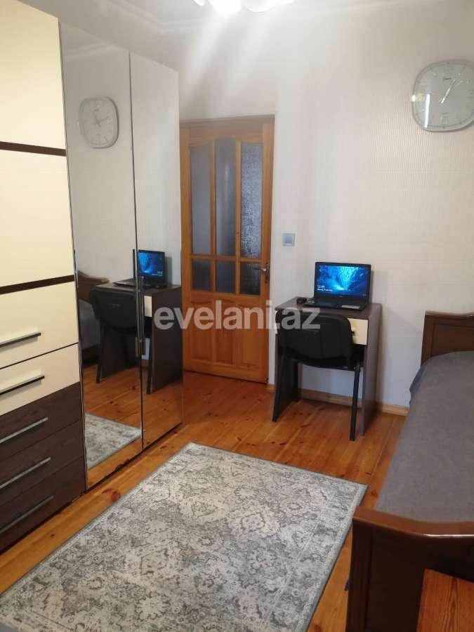 Satılır, köhnə tikili, 3 otaqlı, 60 m², Bakı, Xətai r, Həzi Aslanov m.