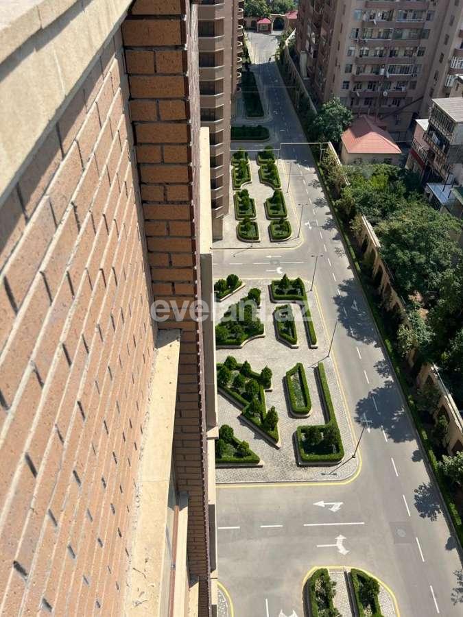 Kirayə verilir, yeni tikili, 3 otaqlı, 110 m², Bakı, Nəsimi r, 28 may m.