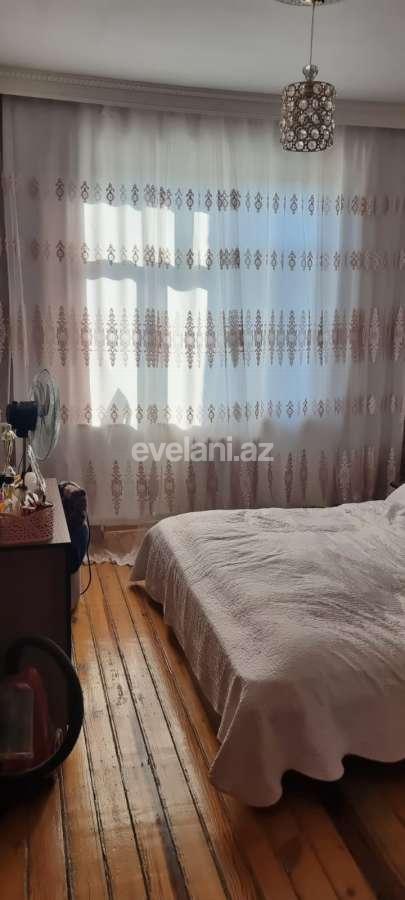 Satılır, köhnə tikili, 3 otaqlı, 80 m², Bakı, Sabunçu r, Bakıxanov q.