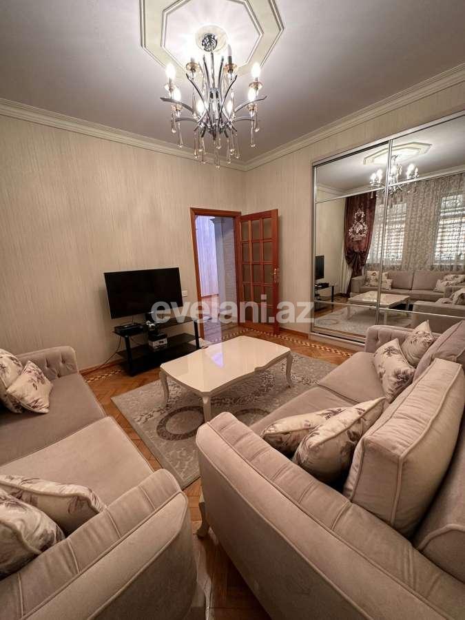 Сдаётся, вторичка, 3-комнаты, 120 m², Баку, Сабаильский r, Сахил m.