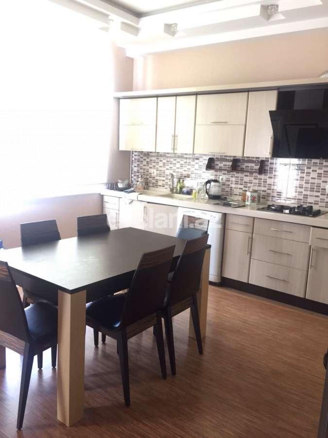 Kirayə verilir, yeni tikili, 4 otaqlı, 202 m², Bakı, Yasamal r, Elmlər Akademiyası m.