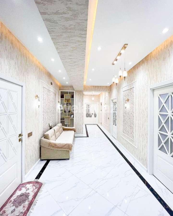 Satılır, yeni tikili, 4 otaqlı, 135.99 m², Bakı, Nizami r, 8-ci kilometr q, Neftçilər m.