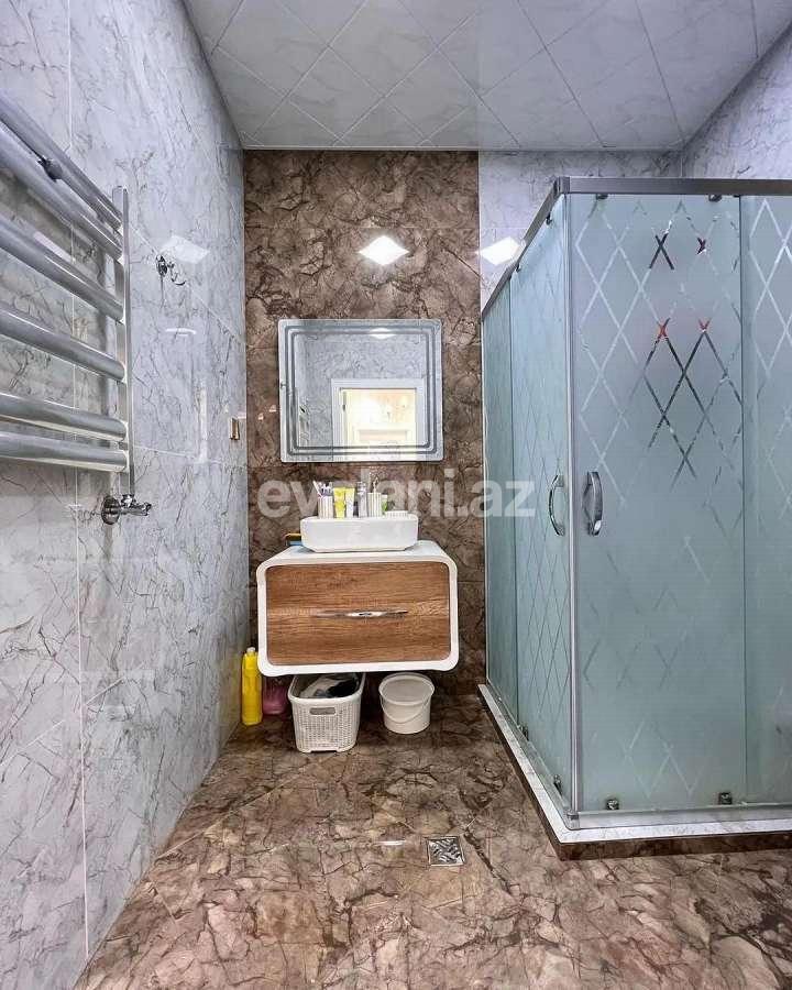 Satılır, yeni tikili, 4 otaqlı, 170 m², Bakı, Nizami r, 8-ci kilometr q, Neftçilər m.