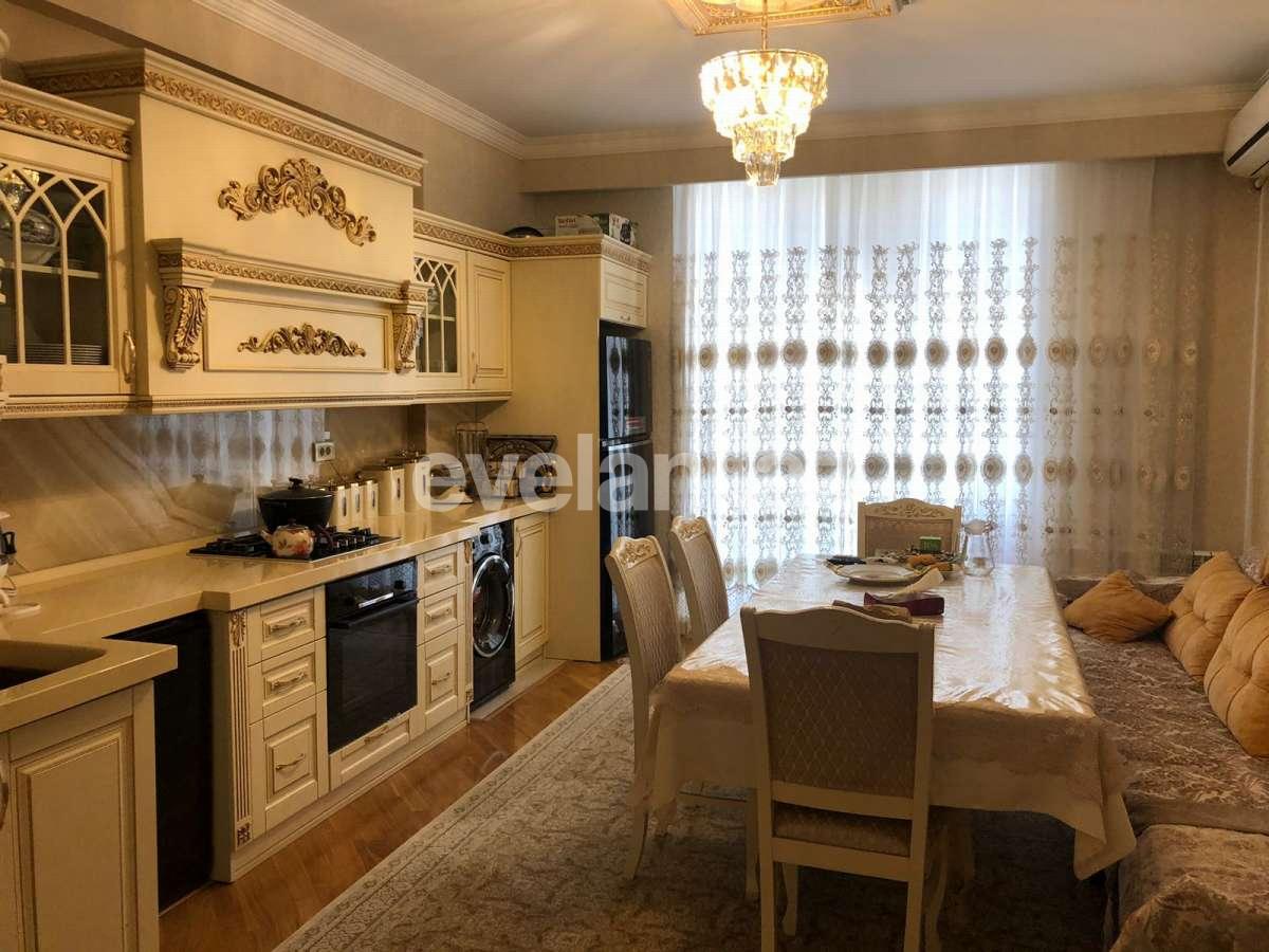 Сдаётся, новостройка, 3-комнаты, 140 m², Баку, Насиминский r, 28 мая m.