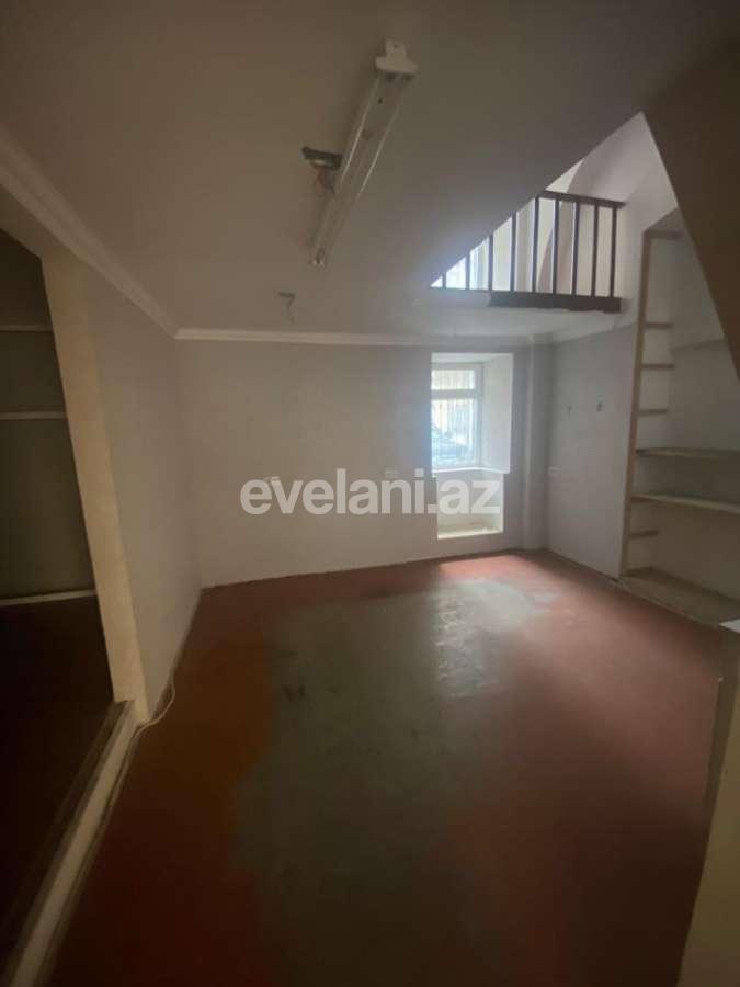 Kirayə verilir, köhnə tikili, 2 otaqlı, 35 m², Bakı, Səbail r, Sahil m.