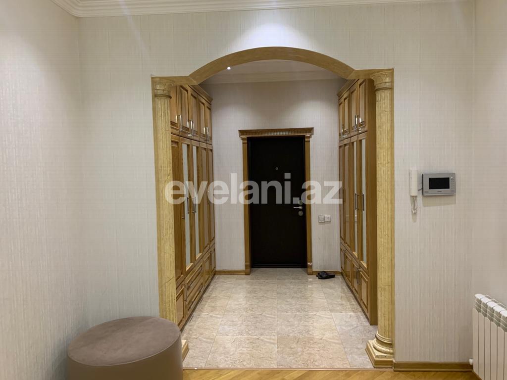 Satılır, yeni tikili, 4 otaqlı, 205 m², Bakı, Nəsimi r, 4-cü mikrorayon q.