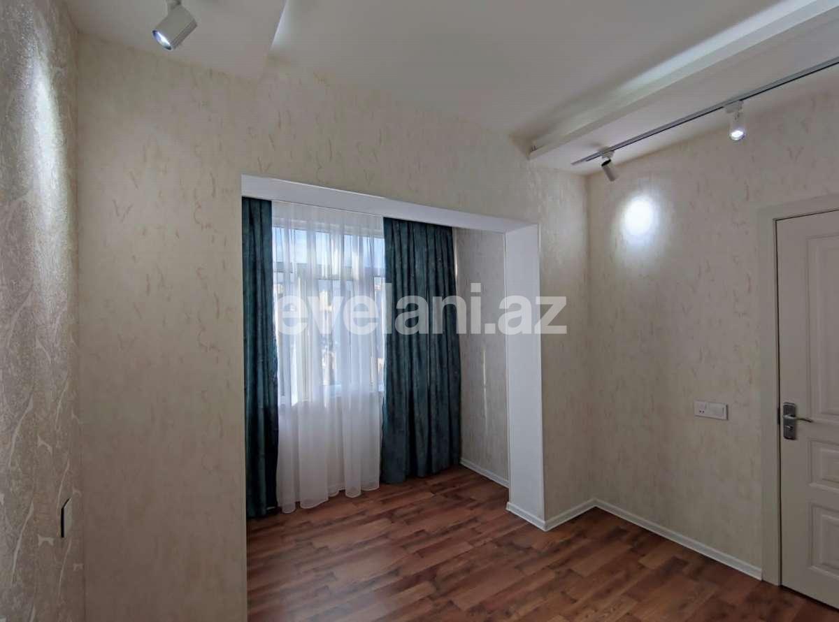 Satılır, köhnə tikili, 2 otaqlı, 40 m², Bakı, Nizami r, 8-ci kilometr q, Xalqlar Dostluğu m.
