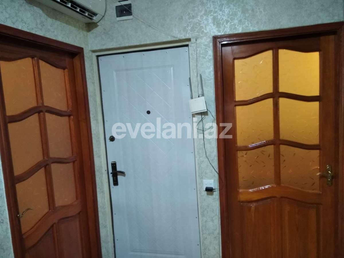 Rent, old building, 2 room, 70 m², Baku, Nizami r, Khalglar Doslugu m.