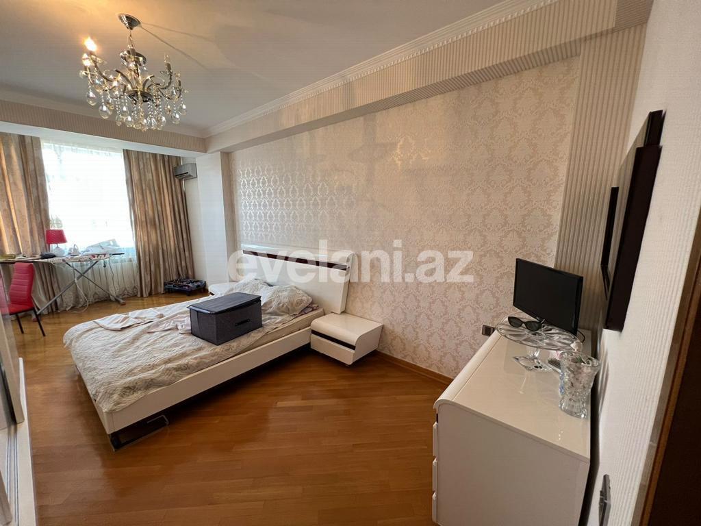 Satılır, yeni tikili, 3 otaqlı, 135 m², Bakı, Binəqədi r, 9-cu mikrorayon q.