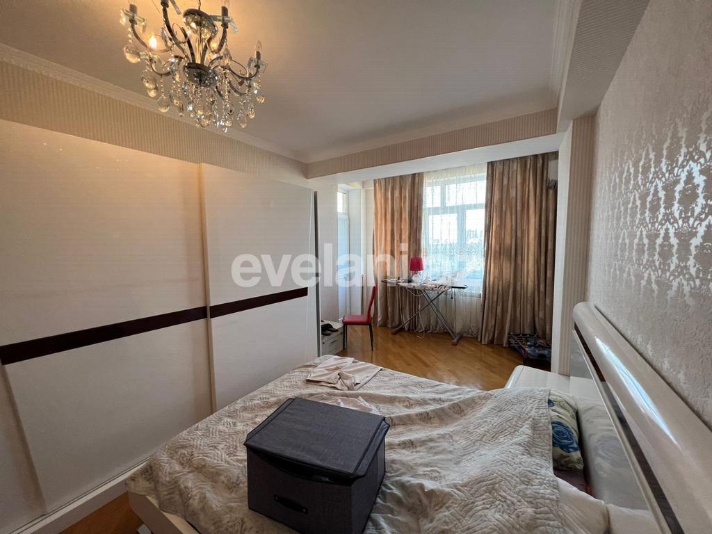 Satılır, yeni tikili, 3 otaqlı, 135 m², Bakı, Binəqədi r, 9-cu mikrorayon q.