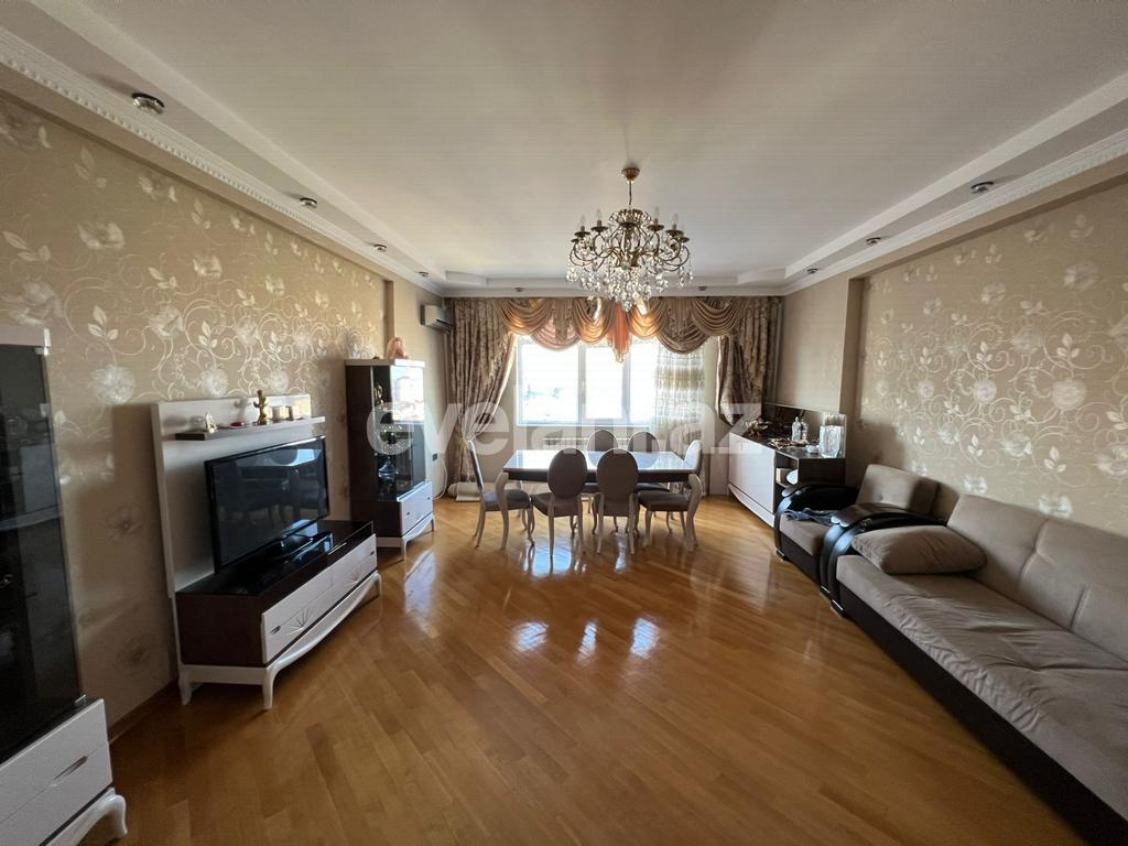 Satılır, yeni tikili, 3 otaqlı, 135 m², Bakı, Binəqədi r, 9-cu mikrorayon q.