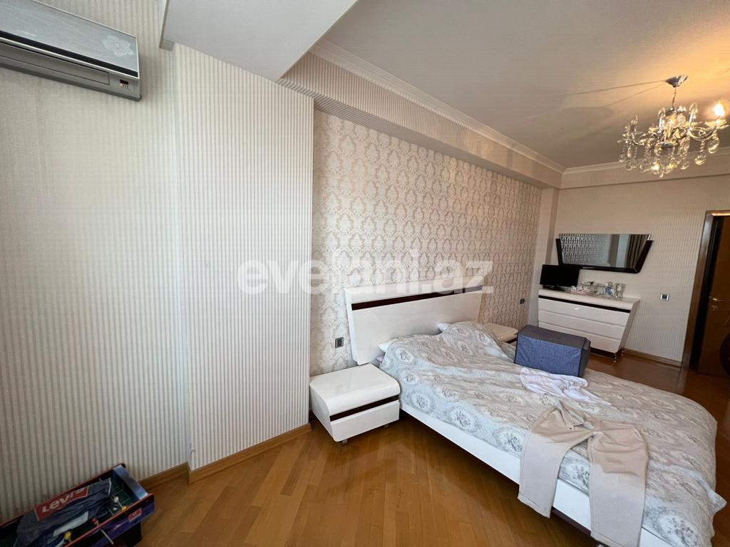 Satılır, yeni tikili, 3 otaqlı, 135 m², Bakı, Binəqədi r, 9-cu mikrorayon q.