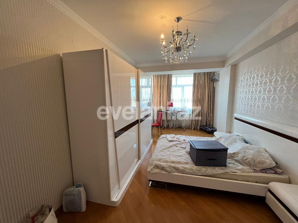 Satılır, yeni tikili, 3 otaqlı, 135 m², Bakı, Binəqədi r, 9-cu mikrorayon q.