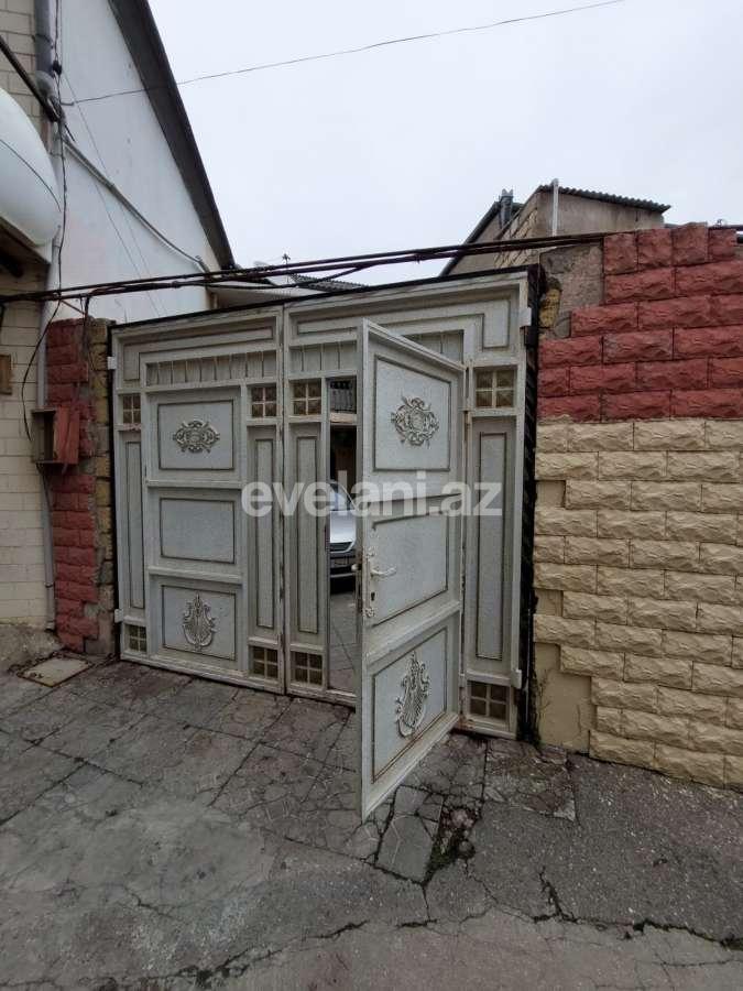 Satılır, həyət evi / bağ, 7 otaqlı, 200 m², Bakı, Binəqədi r, M. Rəsulzadə q, Azadlıq prospekti m.