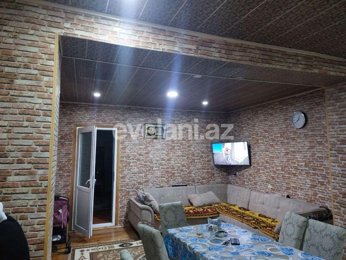 Satılır, həyət evi / bağ, 7 otaqlı, 200 m², Bakı, Binəqədi r, M. Rəsulzadə q, Azadlıq prospekti m.