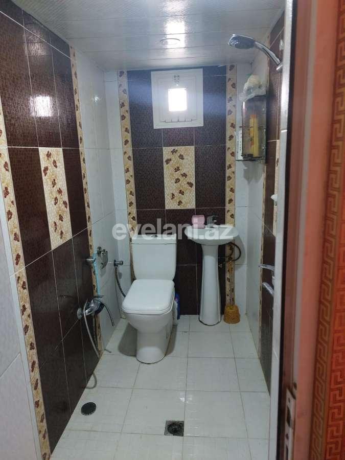 Satılır, həyət evi / bağ, 7 otaqlı, 200 m², Bakı, Binəqədi r, M. Rəsulzadə q, Azadlıq prospekti m.