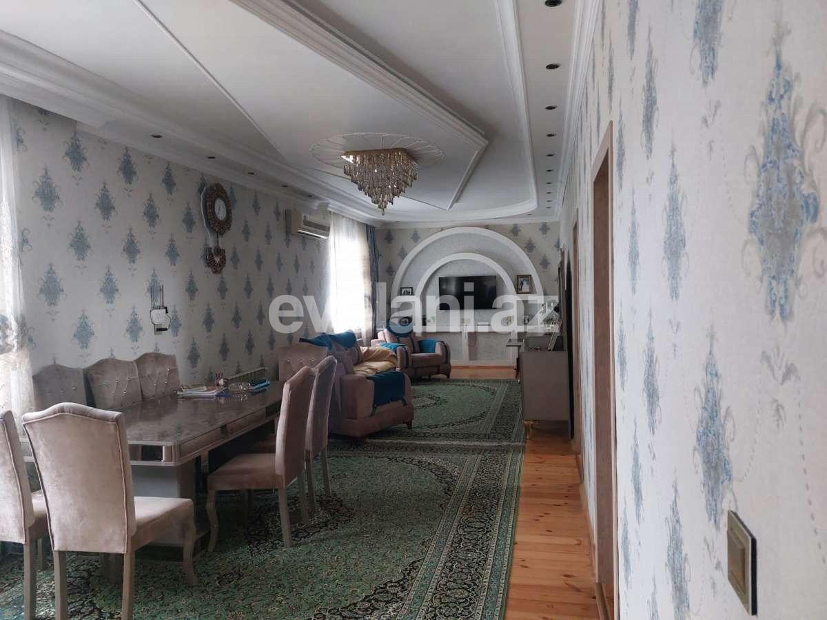 Satılır, həyət evi / bağ, 7 otaqlı, 200 m², Bakı, Binəqədi r, M. Rəsulzadə q, Azadlıq prospekti m.