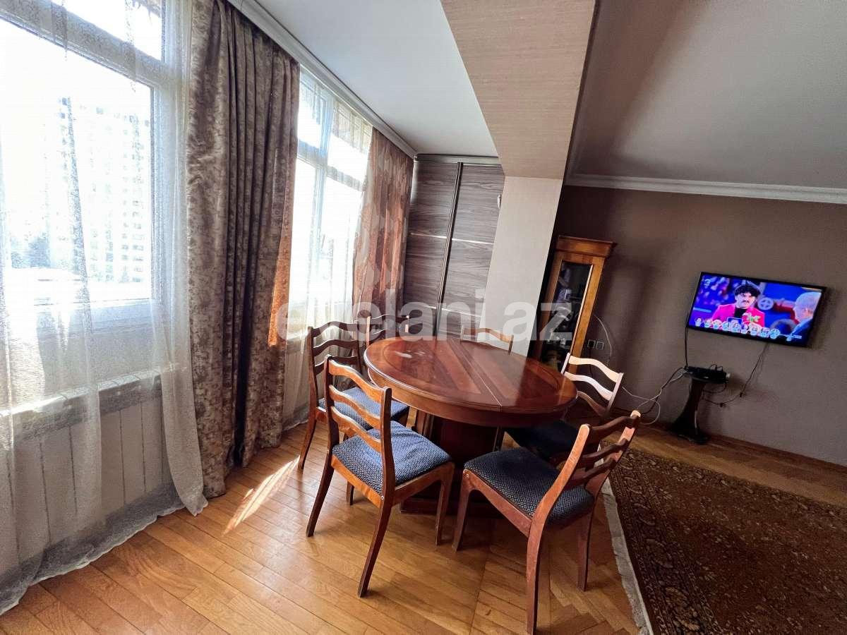 Kirayə verilir, köhnə tikili, 2 otaqlı, 60 m², Bakı, Nəsimi r, Memar Əcəmi m.
