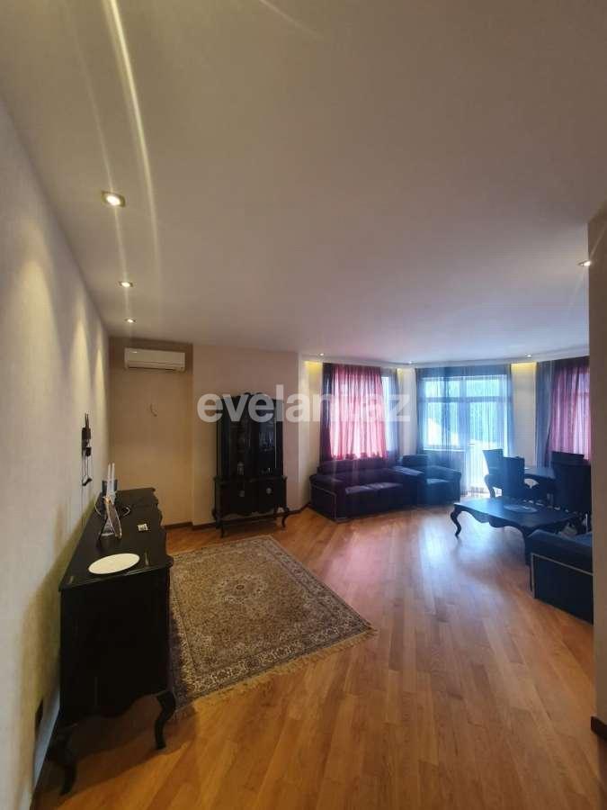 Kirayə verilir, yeni tikili, 3 otaqlı, 140 m², Bakı, Yasamal r, İnşaatçılar m.