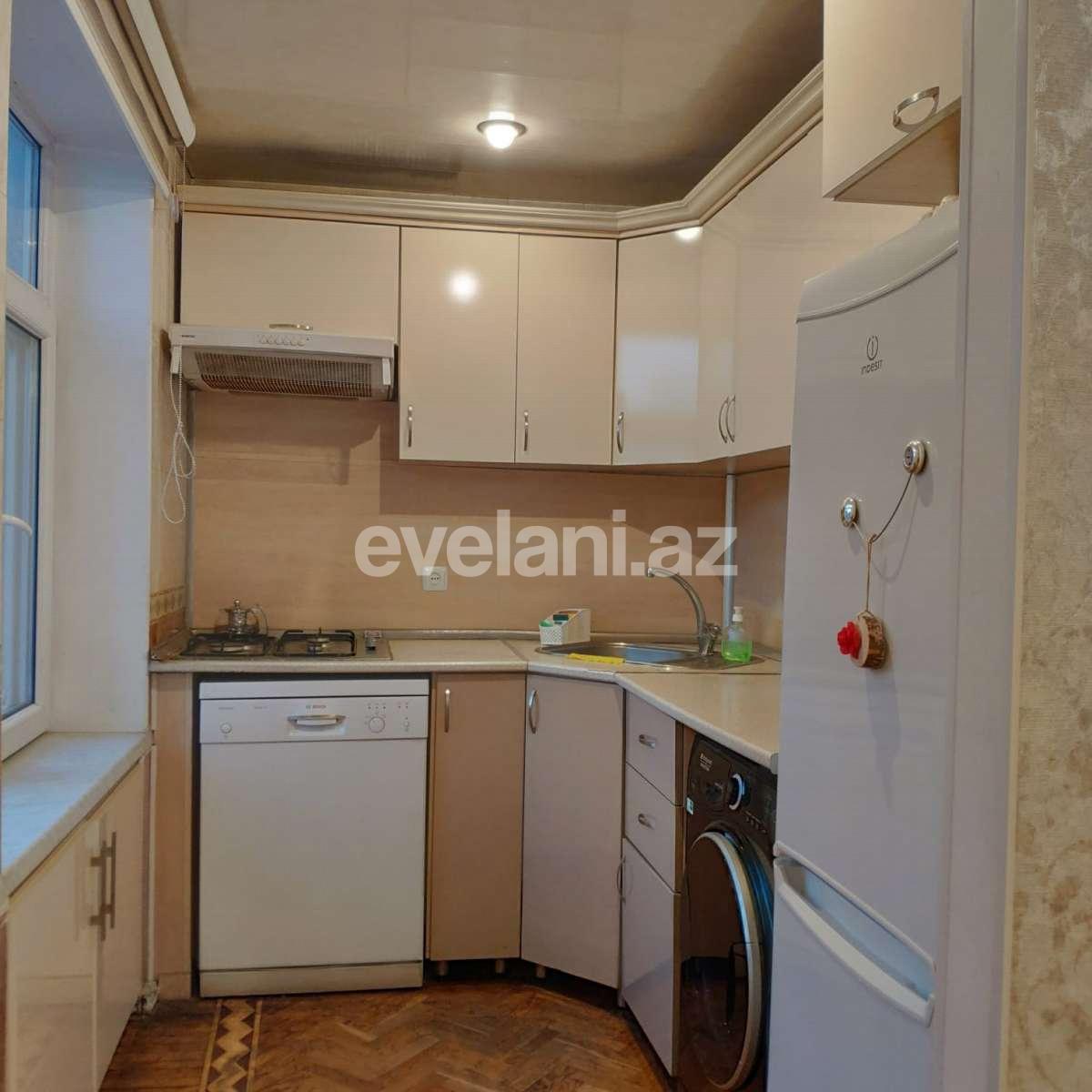 Kirayə verilir, köhnə tikili, 3 otaqlı, 70 m², Bakı, Xətai r, Şah İsmayıl Xətai m.