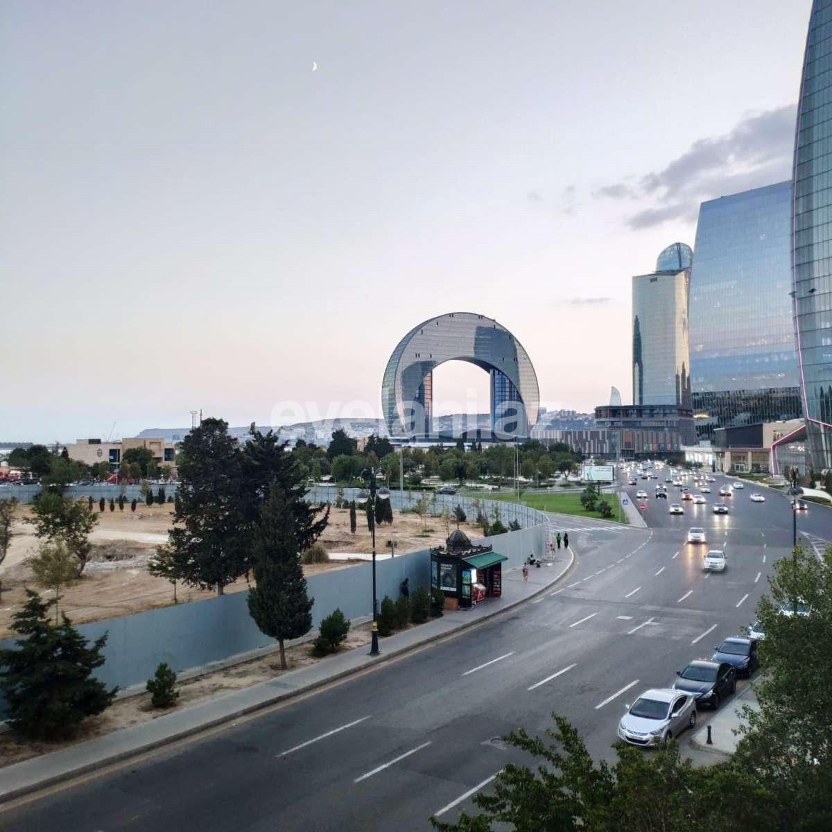 Kirayə verilir, köhnə tikili, 3 otaqlı, 70 m², Bakı, Xətai r, Şah İsmayıl Xətai m.