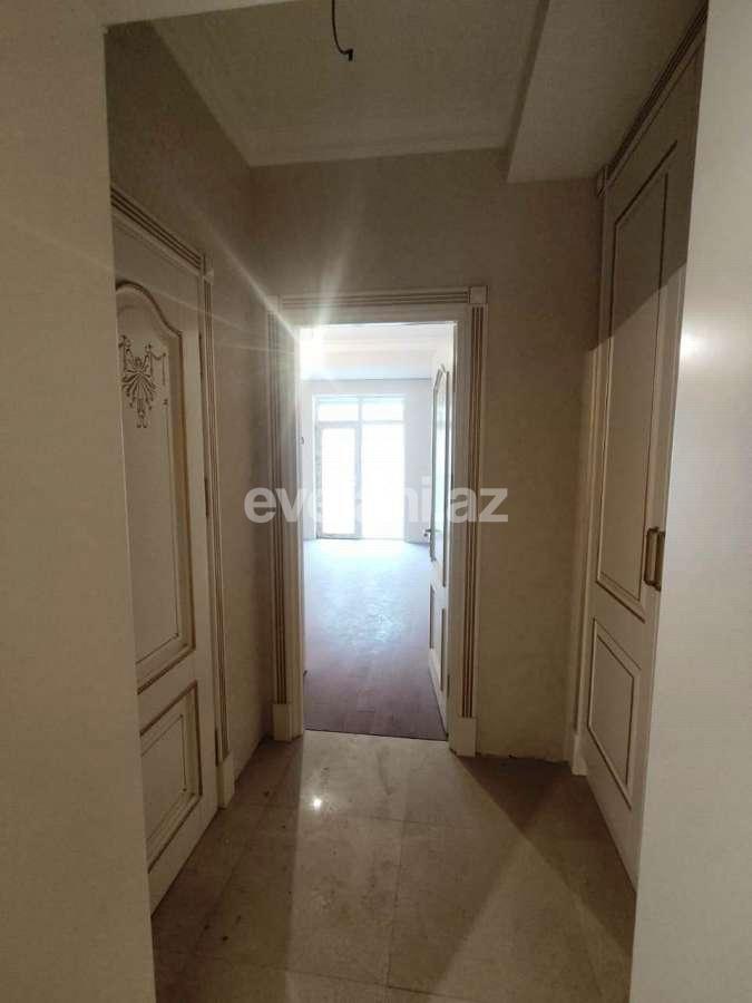 Satılır, yeni tikili, 4 otaqlı, 195 m², Bakı, Nəsimi r.