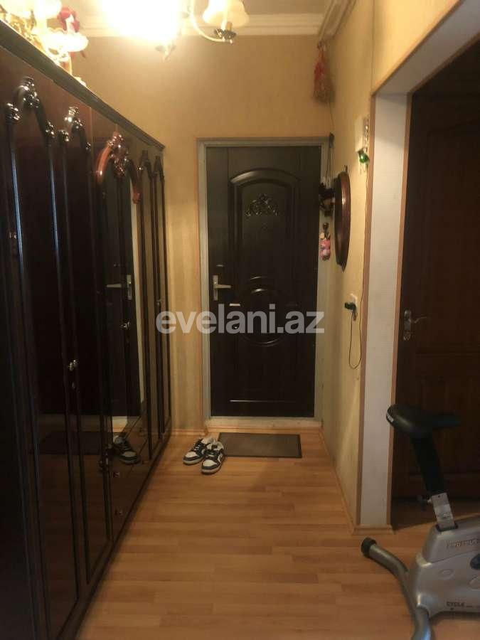 Satılır, köhnə tikili, 3 otaqlı, 75 m², Bakı, Suraxanı r, Qaraçuxur q, Neftçilər m.