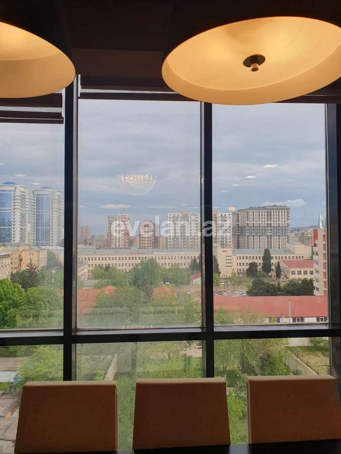 Kirayə verilir, yeni tikili, 4 otaqlı, 240 m², Bakı, Nəsimi r.