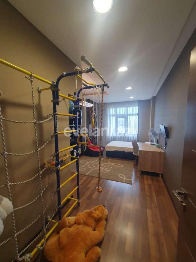 Kirayə verilir, yeni tikili, 4 otaqlı, 240 m², Bakı, Nəsimi r.