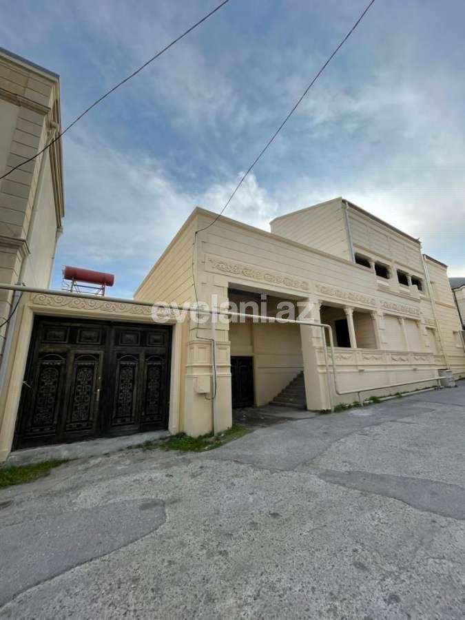 Satılır, villa, 14 otaqlı, 810 m², Bakı, Binəqədi r, 6-cı mikrorayon q, Nəsimi m.