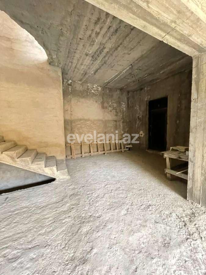 Satılır, villa, 14 otaqlı, 810 m², Bakı, Binəqədi r, 6-cı mikrorayon q, Nəsimi m.