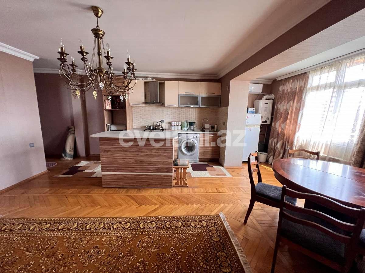 Rent, old building, 2 room, 50 m², Baku, Nasimi r, Memar Ajami m.