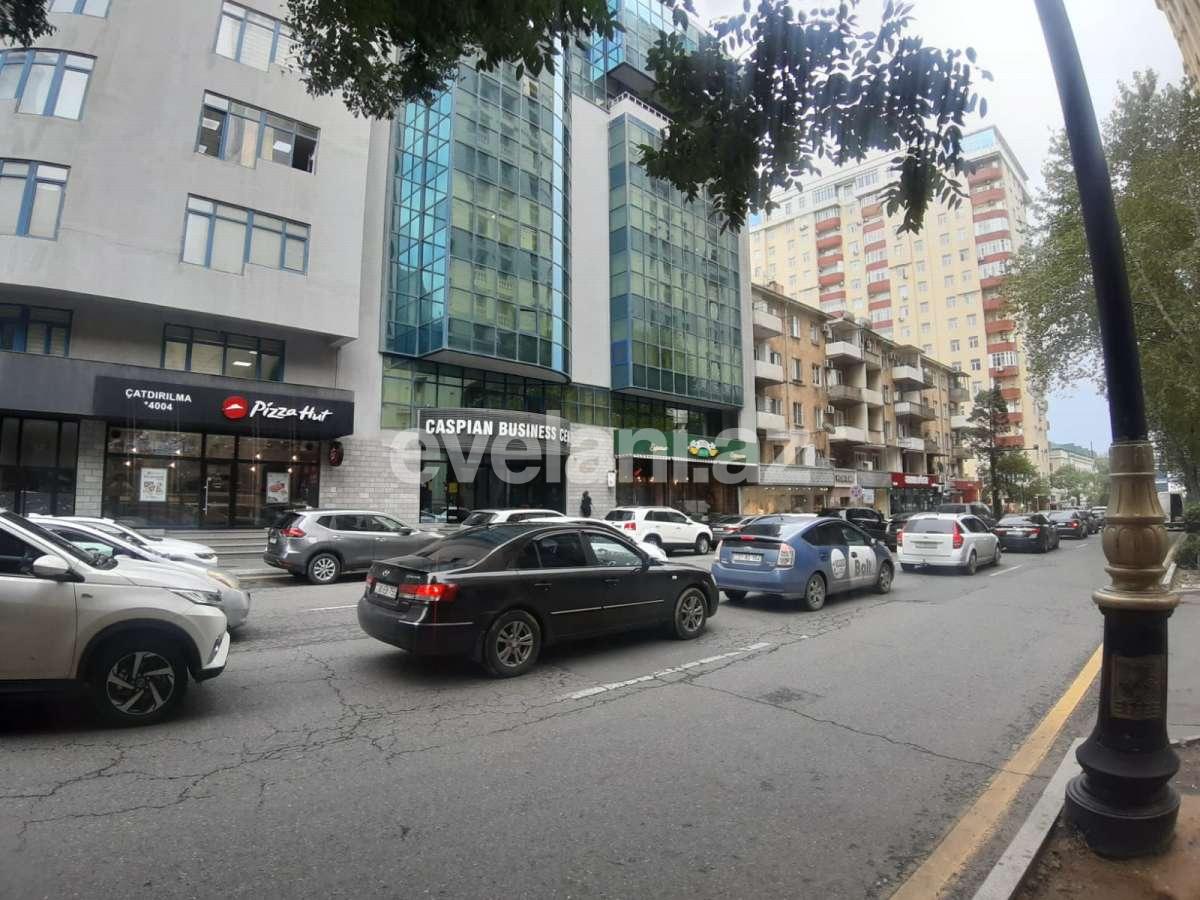 Продаётся, вторичка, 2-комнаты, 52 m², Баку, Ясамальский r, Низами m.