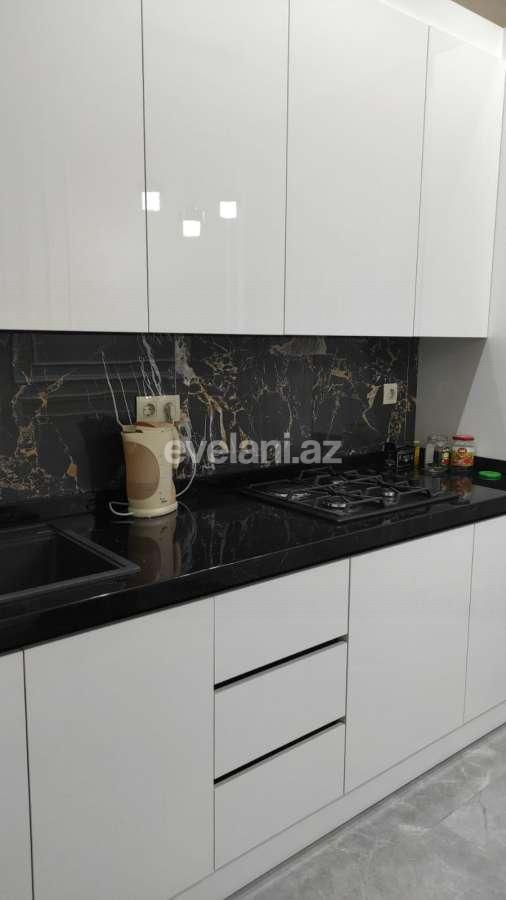 Kirayə verilir, köhnə tikili, 2 otaqlı, 76 m², Bakı, Səbail r, Sahil m.