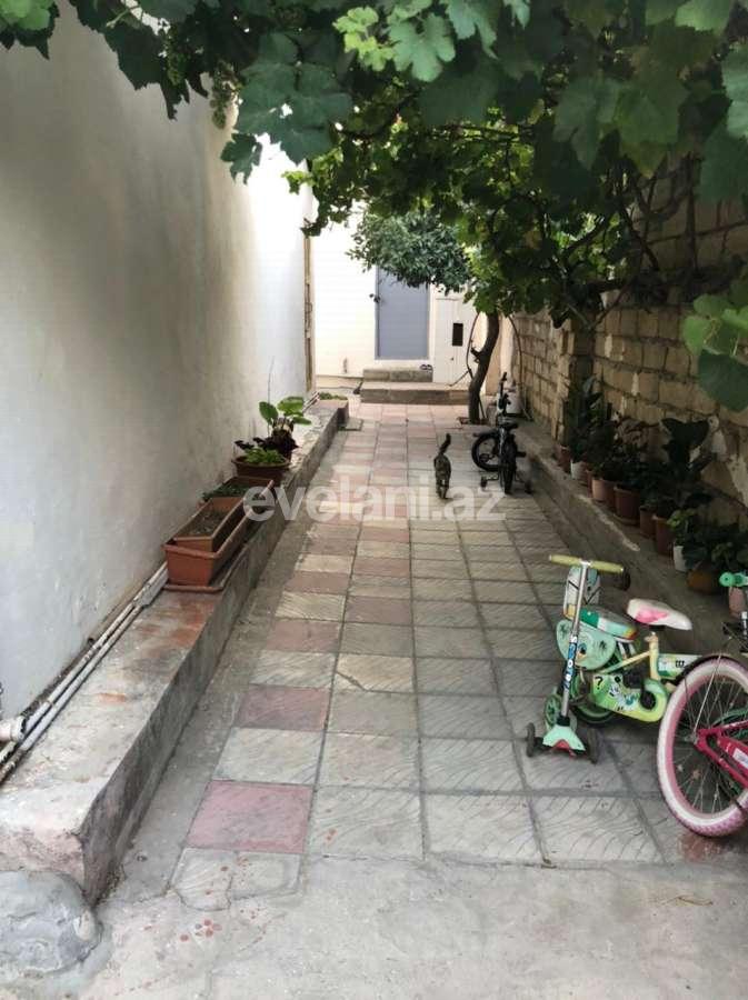 Satılır, həyət evi / bağ, 7 otaqlı, 210 m², Bakı, Səbail r, Badamdar q.