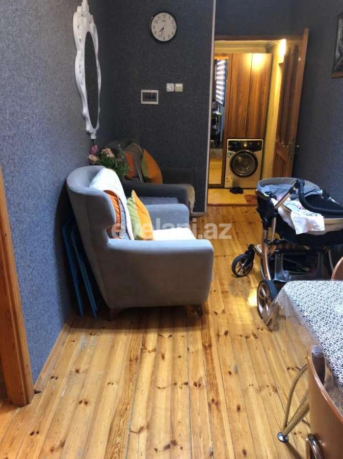 Satılır, həyət evi / bağ, 7 otaqlı, 210 m², Bakı, Səbail r, Badamdar q.