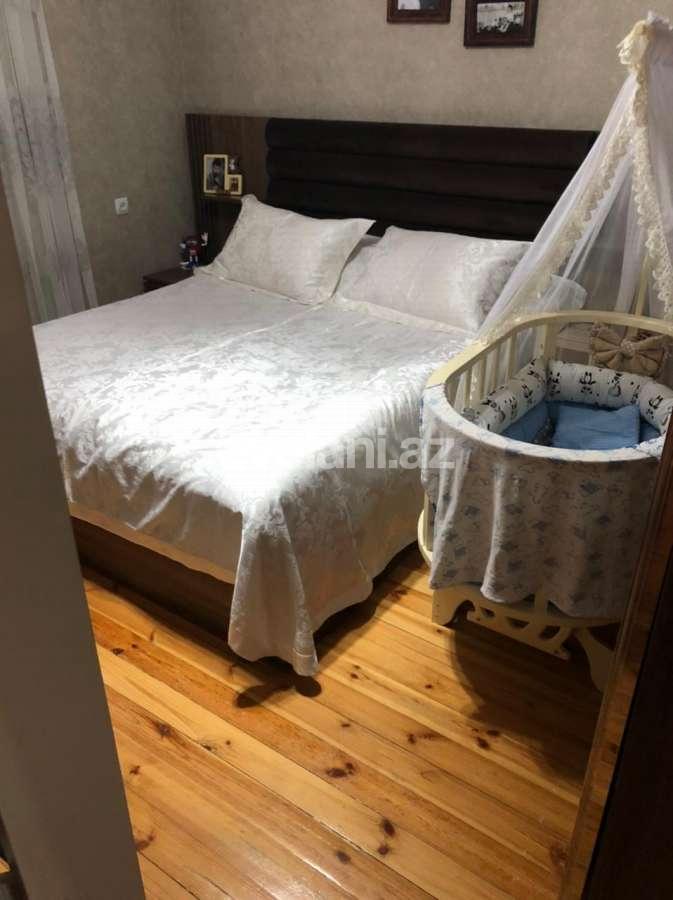 Satılır, həyət evi / bağ, 7 otaqlı, 210 m², Bakı, Səbail r, Badamdar q.